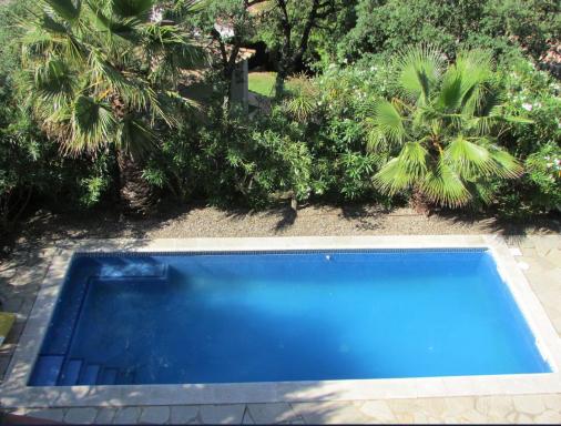 Cosy apartment with swimming pool and spacious private terrace - Housity