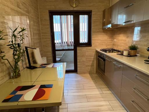 Aparthotel Brown - Hizvo