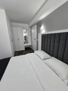 Erene Hotel - Housity