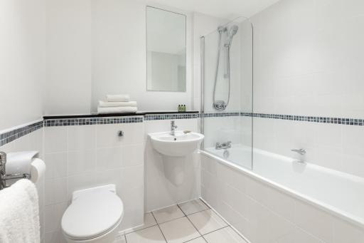 Marlin Apartments London City - Queen Street - Housity