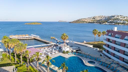 Azure By Yelken Hotel - Housity