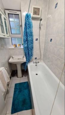 Double Room - Housity