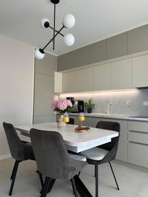 Božur-a modern and comfy place - Housity