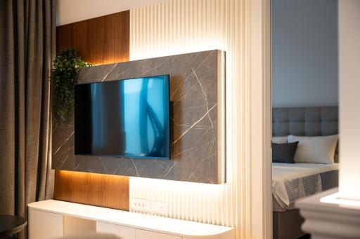 Elysium Tivat - Housity