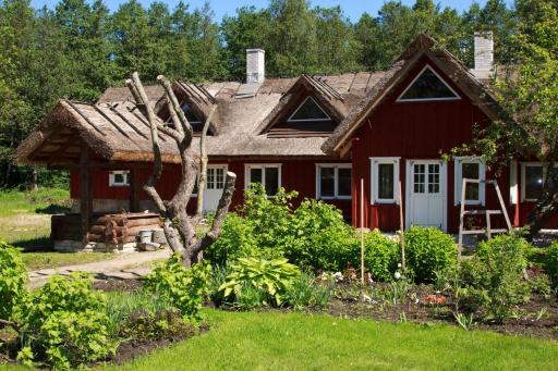 Laugu Holiday Resort - Housity