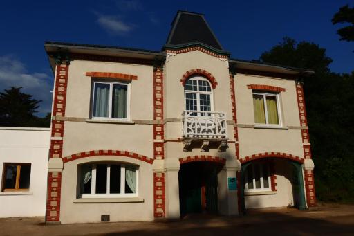 Le Château de la Garenne - Housity