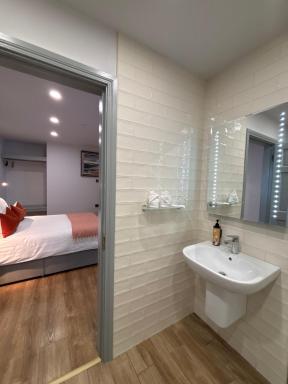 The Fincourt B&B - Housity