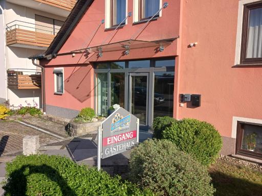 Gasthof Pension Zum Böhlgrund GmbH - Housity