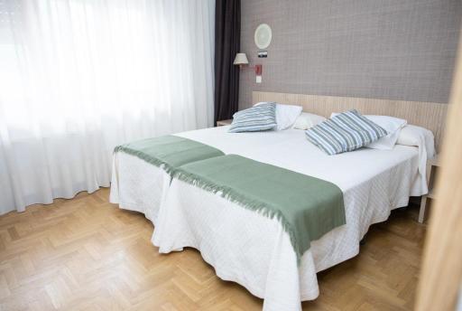 Hotel El Molinón - Housity