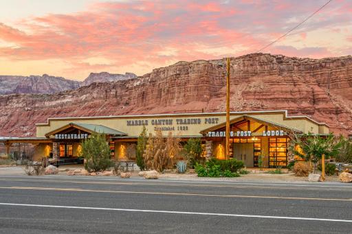 Marble Canyon Lodge - Housity
