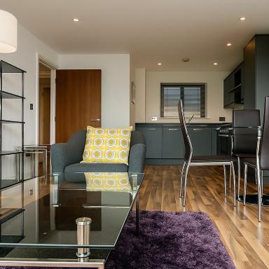 King's Cross Deluxe Serviced Apartments - Housity