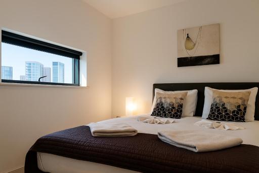 King's Cross Deluxe Serviced Apartments - Housity