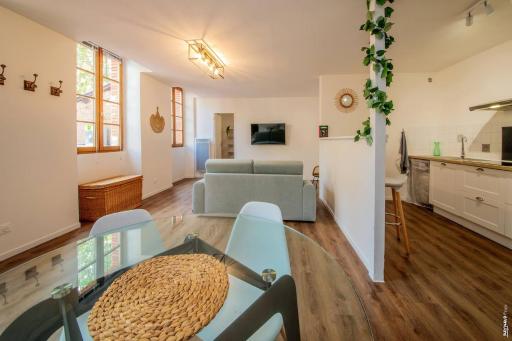 APPARTEMENT TOUT CONFORT - HYPERCENTRE - 58m2 - GAILLAC - Housity