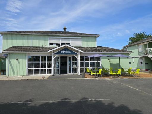 Brit Hotel Essentiel Poitiers Gare du Futuroscope - Housity