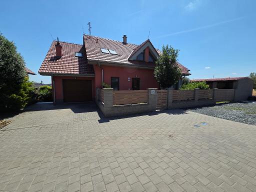 WELLNESS Ubytování Brno-Moravany - Housity