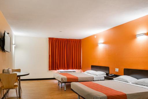 Motel 6-New Orleans, LA - Near Downtown - Housity