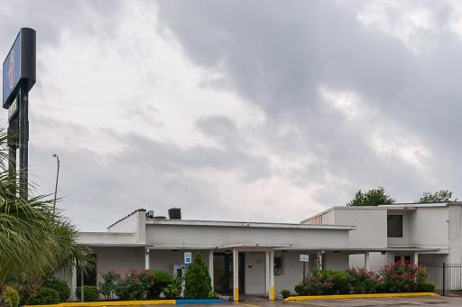 Motel 6-New Orleans, LA - Near Downtown - Housity