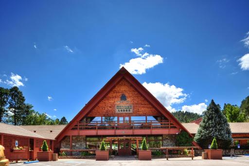 Kohl's Ranch Lodge - Housity