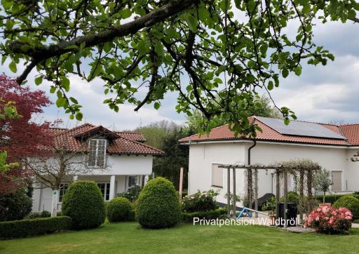 Privatpension Waldbröl - Housity