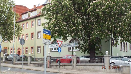 Hotel Pension zur Tanne - Housity