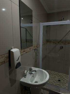 THE MAGALIES - Housity