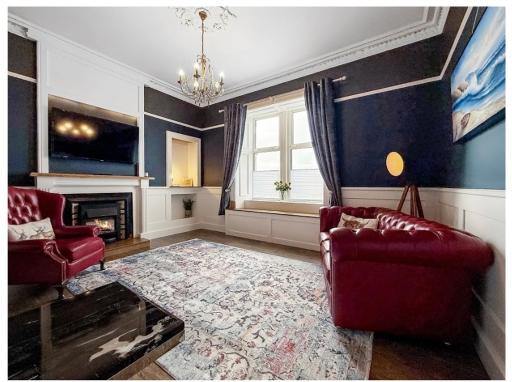 Lorne View Apartment with Hot Tub - Housity