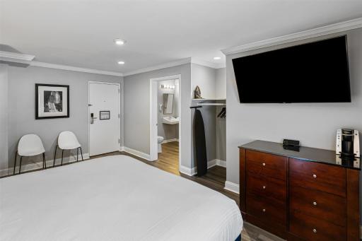 Hotel Chicago West Loop - Housity