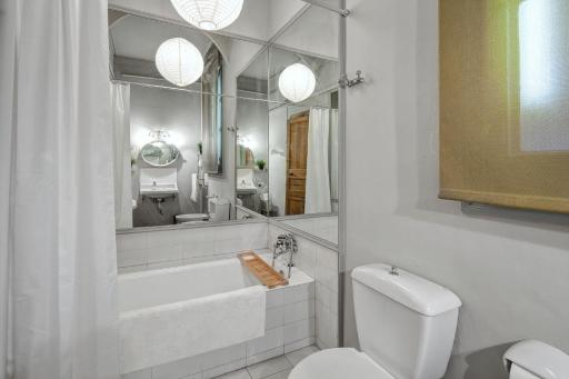 Habitat apartments Barcelona Center - Housity