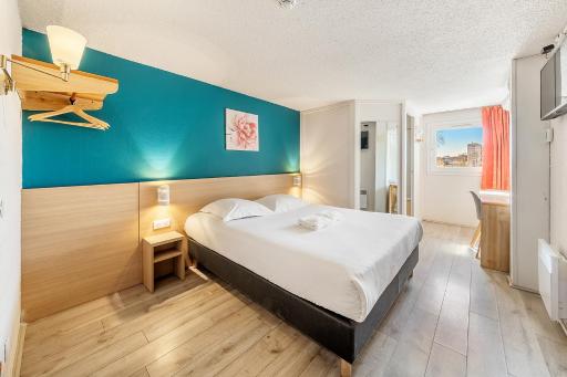 Comfort Hotel Montlucon - Housity