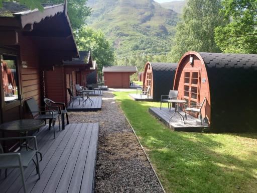 MacDonald Cabins - Housity