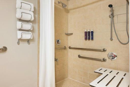Renaissance Columbus Downtown Hotel - Housity