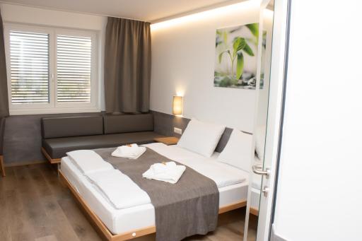 OEKOTEL Graz Airport - Housity