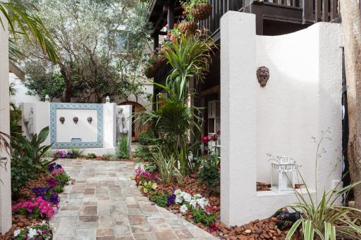 Carmel Pearl - Housity