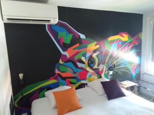 Urban Style Arl HOTEL - Housity