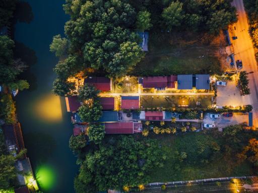 antik river house - Housity