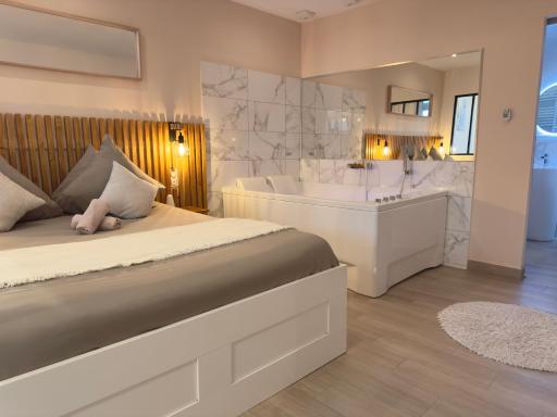 Le Nid de la Chouette - Gare & Cité by Apparts Spa Dijon - Housity
