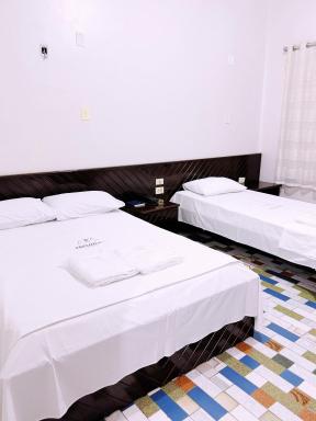 Hotel Presidente - Housity