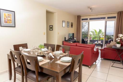 Luxury Modrn Apartment, w/amazing view, 3BR,Escalon,Exclus,Secur - Housity