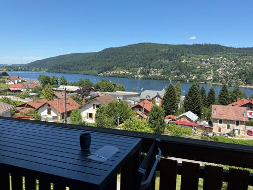 Appartement avec vue lac - Housity