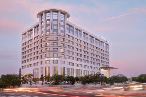 Courtyard by Marriott Ahmedabad - Housity