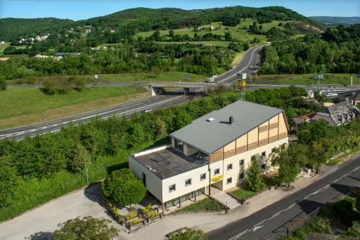 Hotel Eco - A75 - Housity