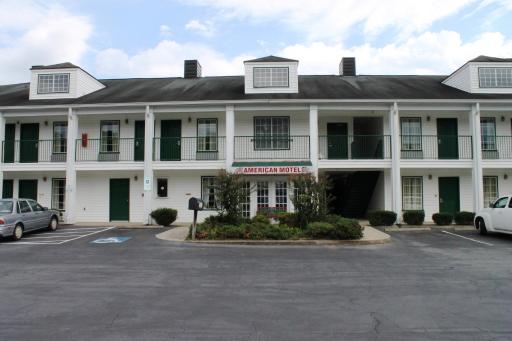 American Motel - Lenoir - Housity