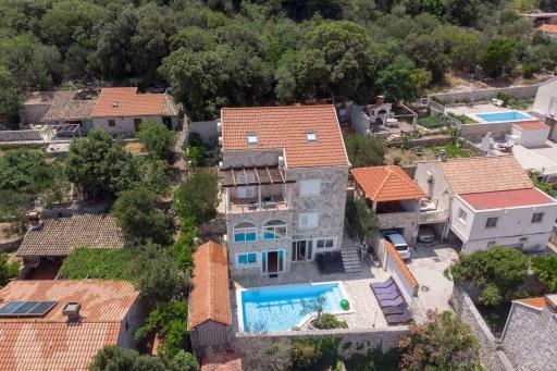 Villa Zaton Deluxe 9 Bedroom Villa Sea Views Stunning Villa for Large Groups - Housity