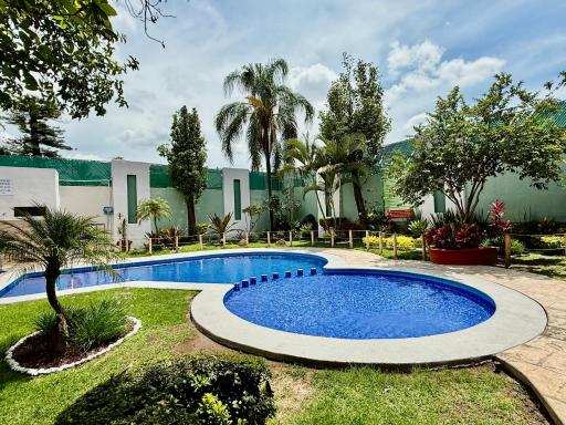 Áurea Hotel and Suites - Housity