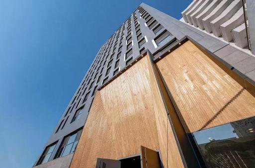 Hotel Alice and Trunk - Housity