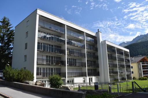 Sursilvana 18 (317 Ma) - Housity