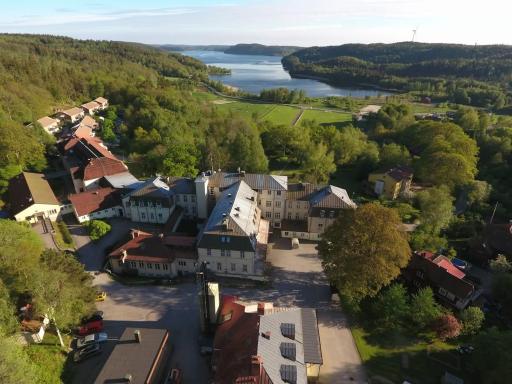 Svenshögens vandrarhem - Housity