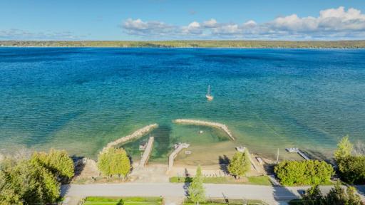Bayshore Cottages - Housity