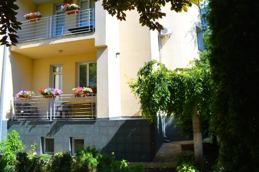 Mini Chisinau Hotel - Housity