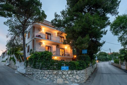 Apartments Lucija - Housity